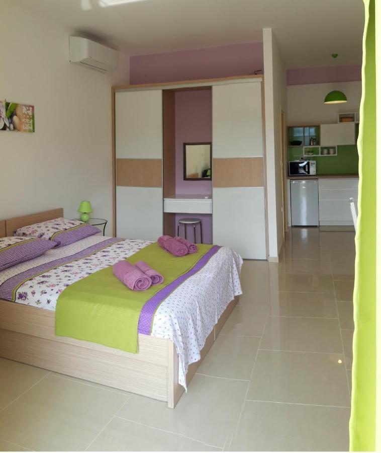 Mare And Terra Apartments Rabac Exterior foto