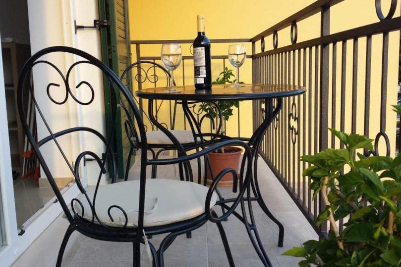 Mare And Terra Apartments Rabac Exterior foto